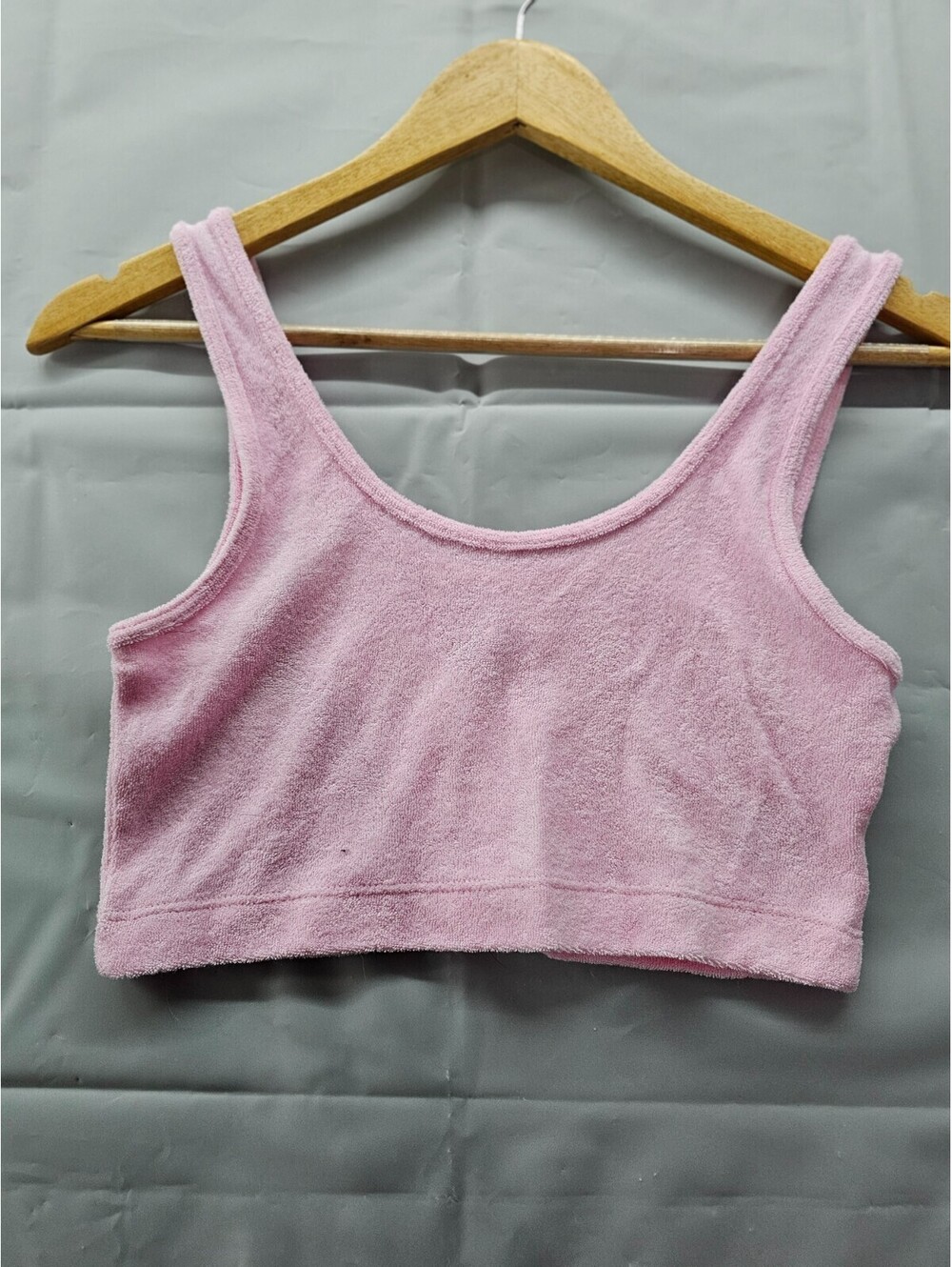 H&M Divided Terry Crop Tank Women’s Medium Runs Small Light Pink